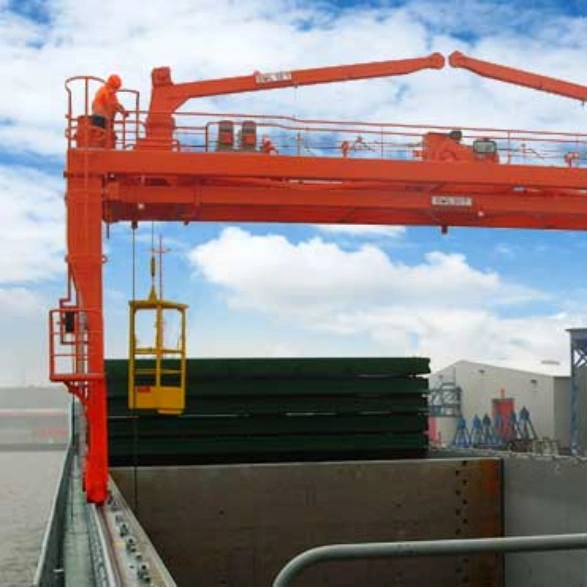 Hatch Cover Gantry Crane1.webp
