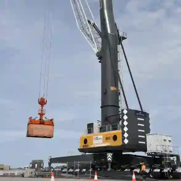 Mobile Harbour Cranes.webp