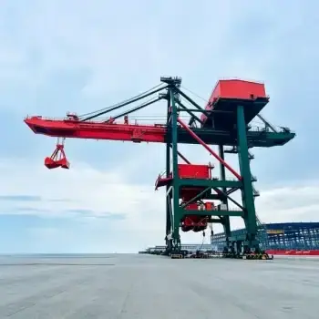 Grab-type Ship-to-Shore Crane