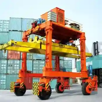 Container Straddle Carrier